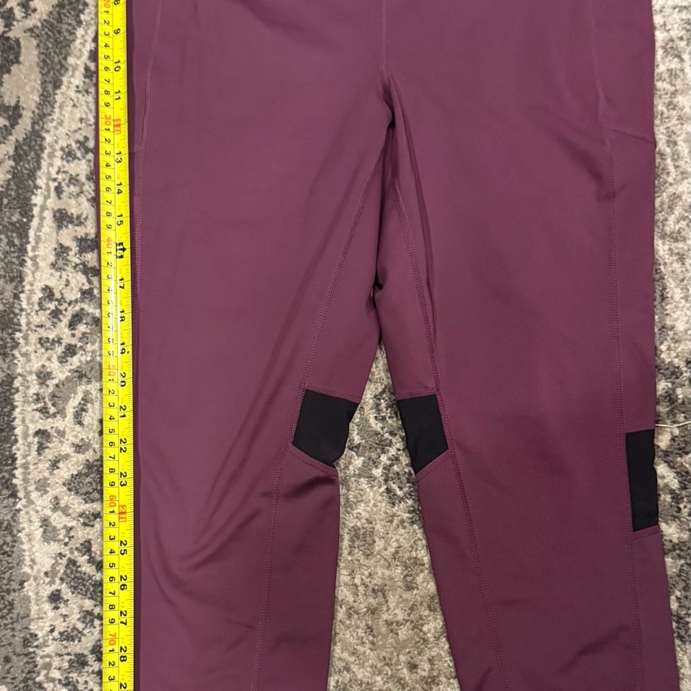 LuLaRoe Women's Plum Capris with Black Detail